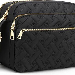 Medium Nylon Crossbody Bags for Women Trendy Crossbody Purses Travel Large Cross